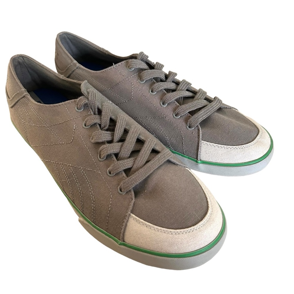 Reebok Sneakers 13